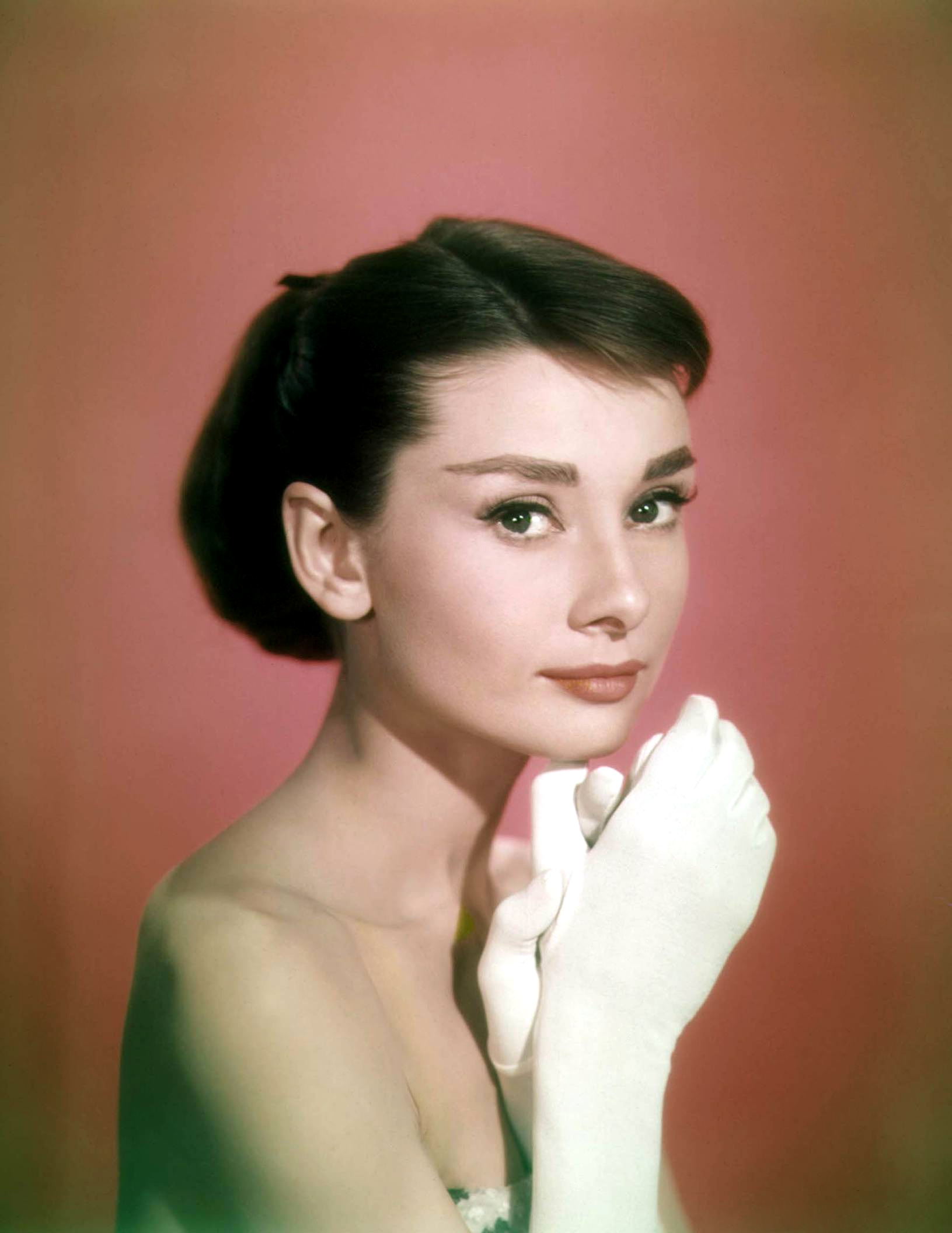 ... Bonequinha de Luxo, Audrey Hepburn!! Linda, nÃ£o?? # diva feelings