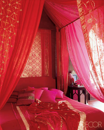 Elle-Decor-scarlet-red-and-pink-Sari-fabric-bedroom