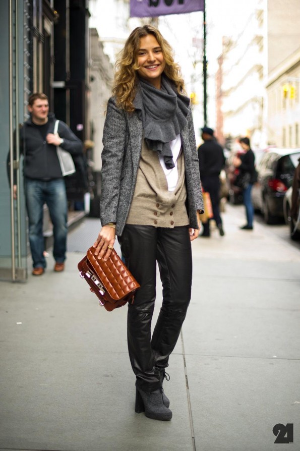 le-eme-arrondissement-adam-katz-sinding-mija-knezevic-soho-new-york-fashion-week-city-street-style-fashion-blog-women-1591299360