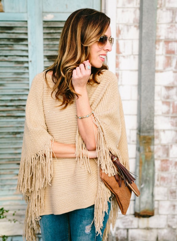 Sydne-Style-wears-a-sequin-poncho